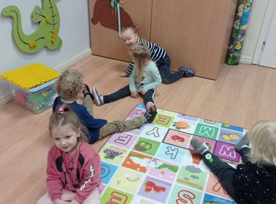 Gr. I - Ćwiczymy motorykę małą