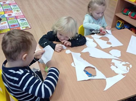 Gr. I - Ćwiczymy motorykę małą