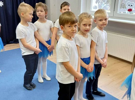 Gr. IV - Występ z okazji Dnia Babci i Dziadka