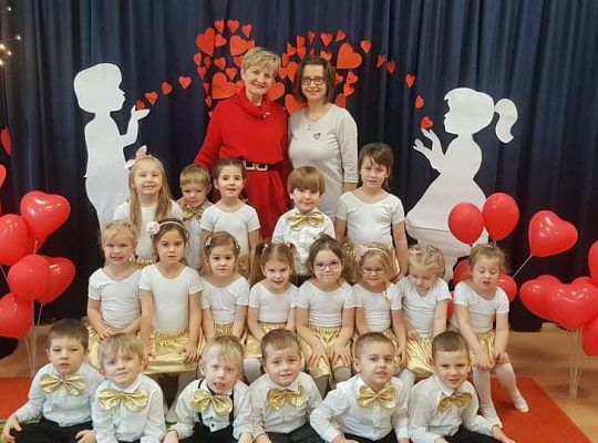 Gr. II - Występ z okazji Dnia Babci i Dziadka