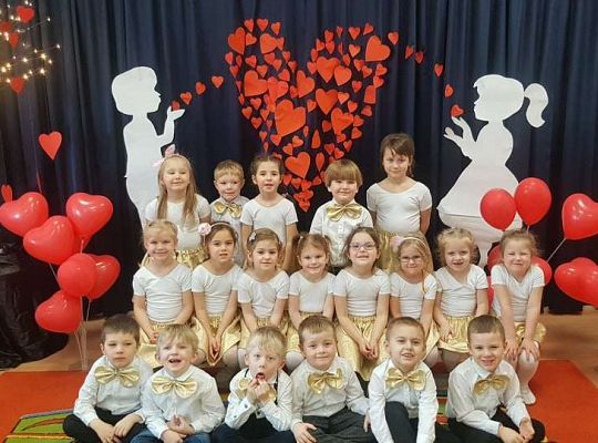 Gr. II - Występ z okazji Dnia Babci i Dziadka