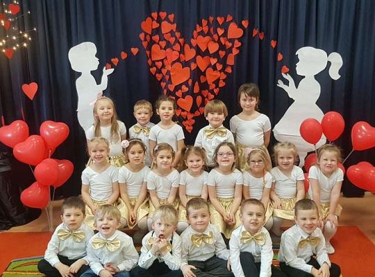 Gr. II - Występ z okazji Dnia Babci i Dziadka