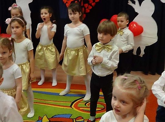 Gr. II - Występ z okazji Dnia Babci i Dziadka