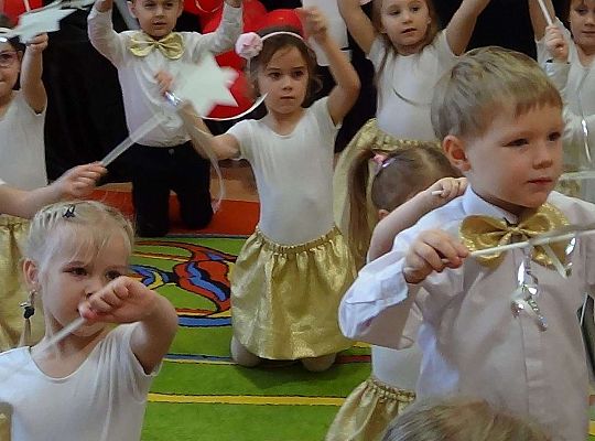 Gr. II - Występ z okazji Dnia Babci i Dziadka