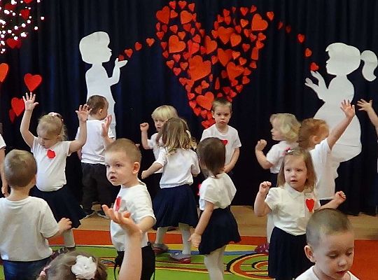 Gr. I - Występ z okazji Dnia Babci i Dziadka