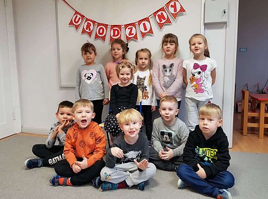 Gr. III - Urodziny Zuzi