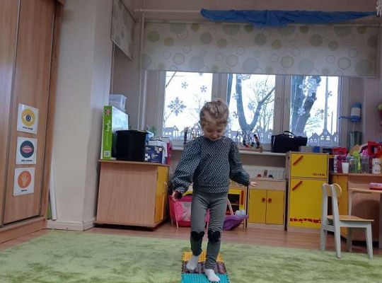 Gr. I Tak ćwiczą żabki