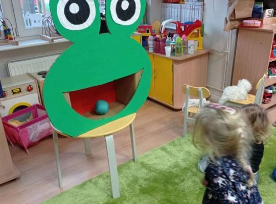 Gr. I Tak ćwiczą żabki