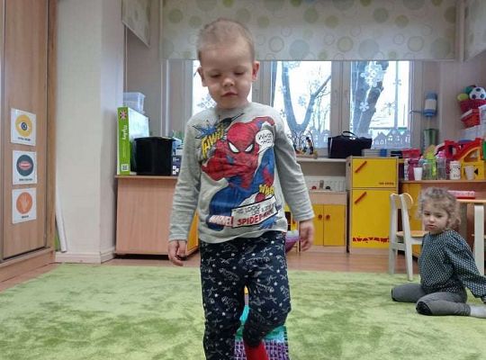 Gr. I Tak ćwiczą żabki