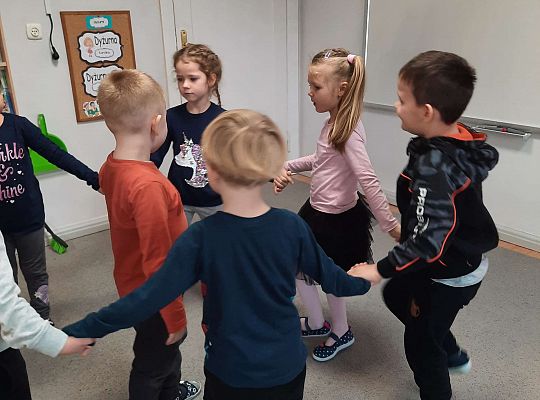 Gr.III "Przyjaciele Zippiego"-Radzenie sobie z samotnością i odrzuceniem