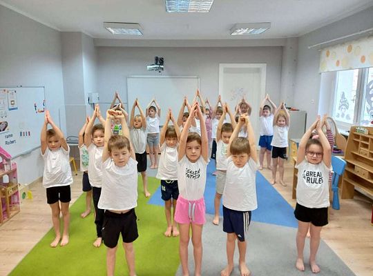 Gr. IV - Ćwiczenia gimnastyczne