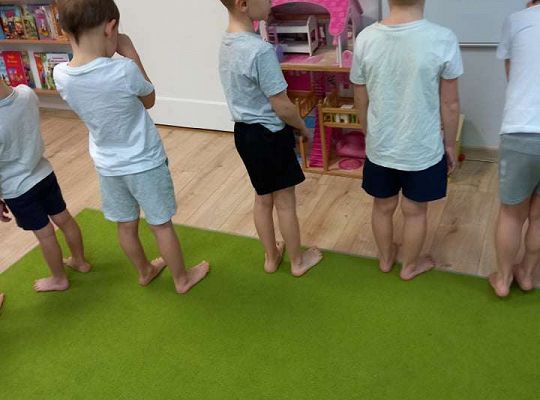 Gr. IV - Ćwiczenia gimnastyczne