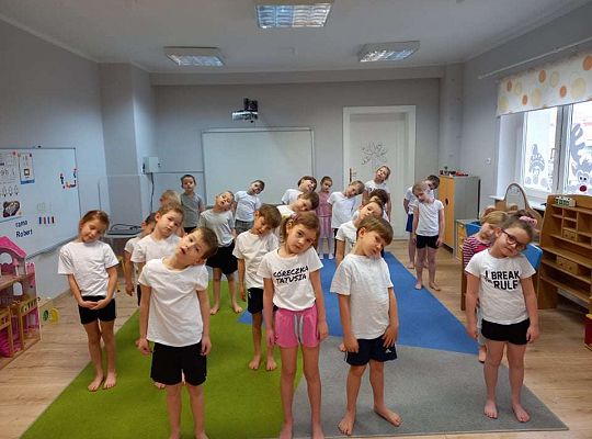 Gr. IV - Ćwiczenia gimnastyczne