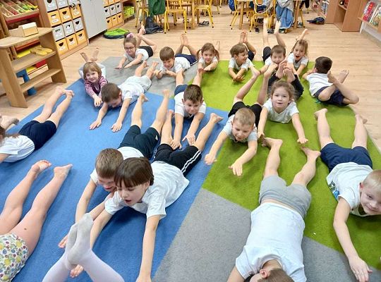 Gr. IV - Ćwiczenia gimnastyczne