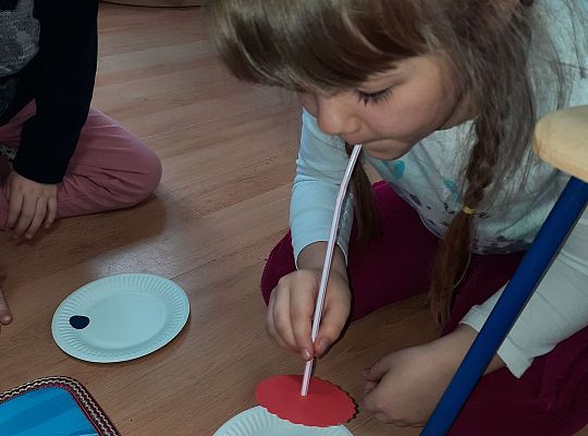 Gr.III "Wdech i wydech"- ćwiczenia oddechowe