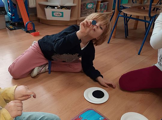 Gr.III "Wdech i wydech"- ćwiczenia oddechowe