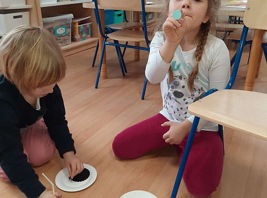 Gr.III "Wdech i wydech"- ćwiczenia oddechowe