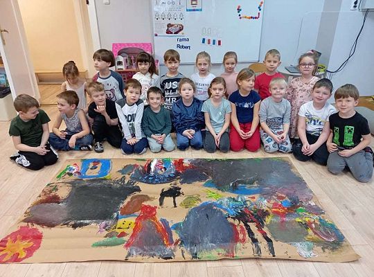 Gr. IV - Malowanie  do muzyki dziesięcioma palcami