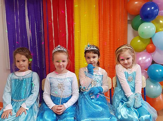 Gr. III  Bal Karnawałowy