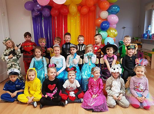 Gr. III  Bal Karnawałowy