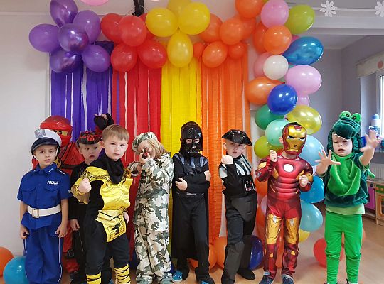 Gr. III  Bal Karnawałowy