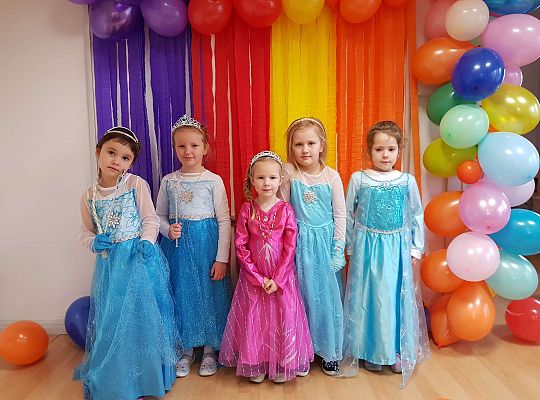 Gr. III  Bal Karnawałowy