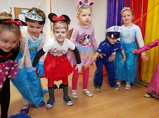 Gr. III  Bal Karnawałowy