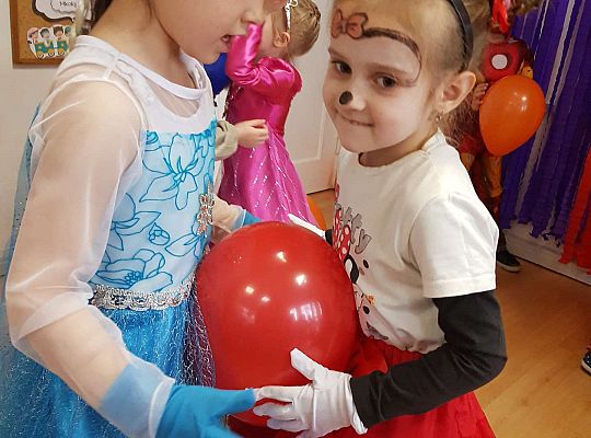 Gr. III  Bal Karnawałowy