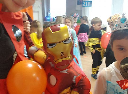 Gr. III  Bal Karnawałowy