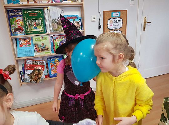 Gr. III  Bal Karnawałowy