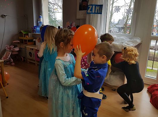 Gr. III  Bal Karnawałowy