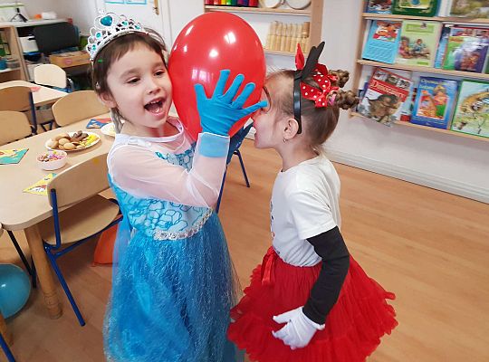 Gr. III  Bal Karnawałowy