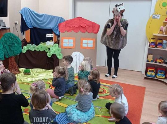 Gr. I Teatrzyk "Czerwony Kapturek"