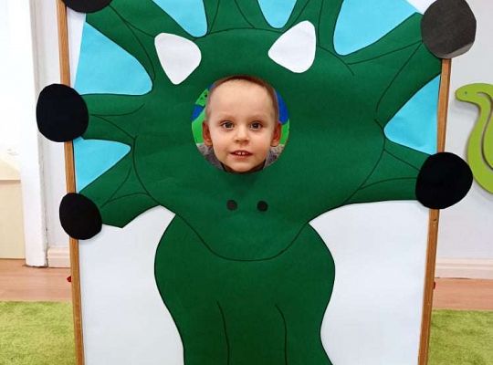 Gr. I "Dzień Dinozaura"