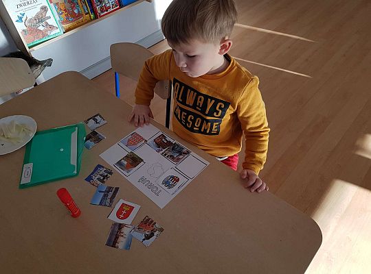 Gr. III- "Płynie Wisła, płynie..." - tydzień u średniaków