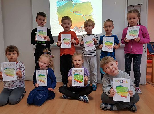 Gr. III- "Płynie Wisła, płynie..." - tydzień u średniaków