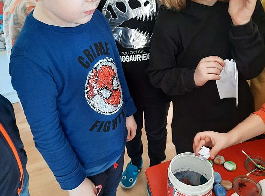 Gr.III Czy to już sztuka? Zabawy kolorami