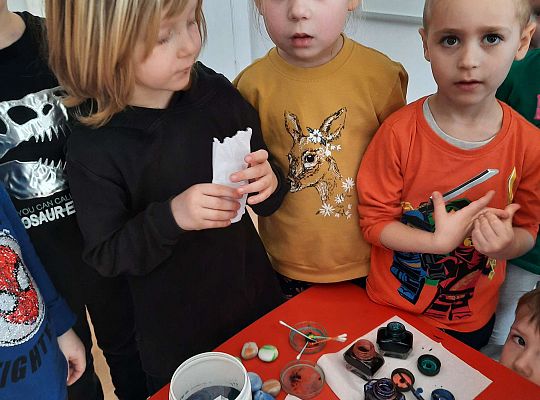 Gr.III Czy to już sztuka? Zabawy kolorami