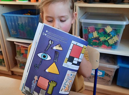 Gr.III Czy to już sztuka? Zabawy kolorami