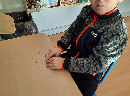 Gr.III Sprytne palce-pokrusz i sklej