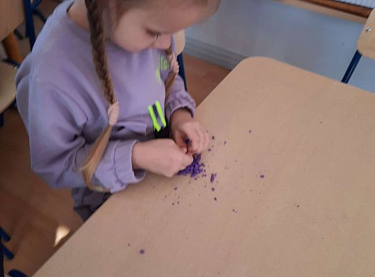 Gr.III Sprytne palce-pokrusz i sklej