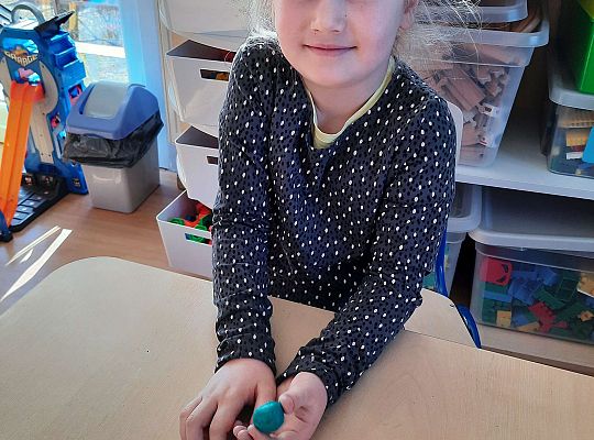 Gr.III Sprytne palce-pokrusz i sklej