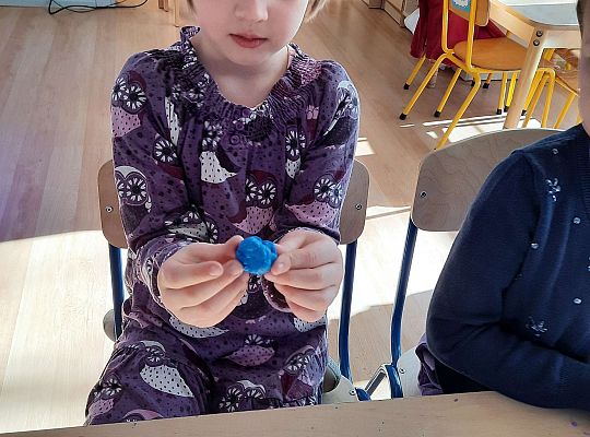 Gr.III Sprytne palce-pokrusz i sklej