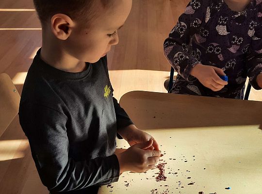 Gr.III Sprytne palce-pokrusz i sklej