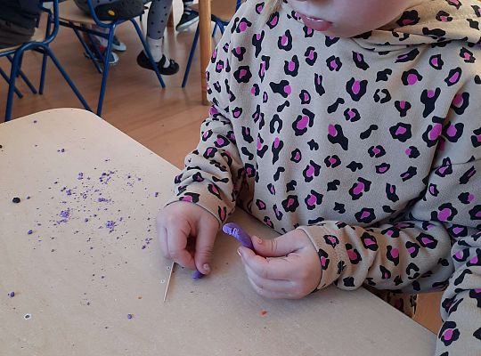 Gr.III Sprytne palce-pokrusz i sklej