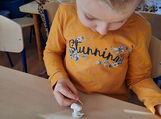 Gr.III Sprytne palce-pokrusz i sklej