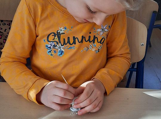 Gr.III Sprytne palce-pokrusz i sklej