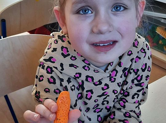 Gr.III Sprytne palce-pokrusz i sklej