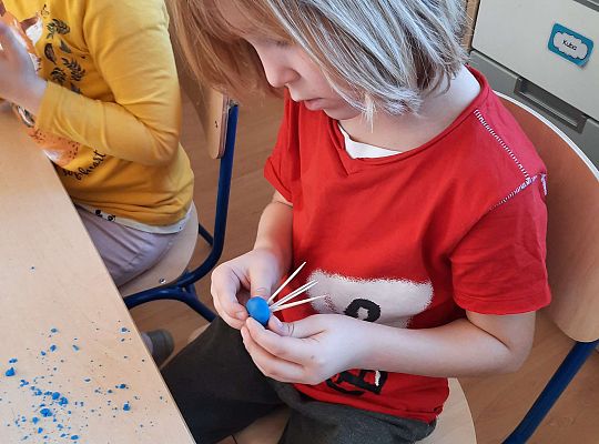 Gr.III Sprytne palce-pokrusz i sklej