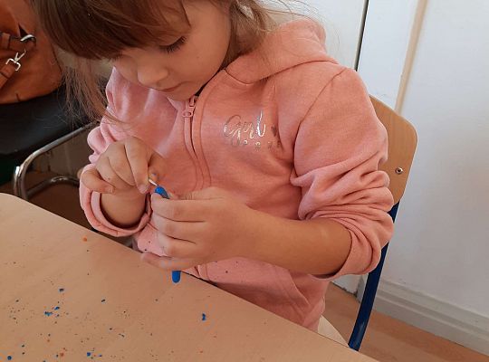 Gr.III Sprytne palce-pokrusz i sklej